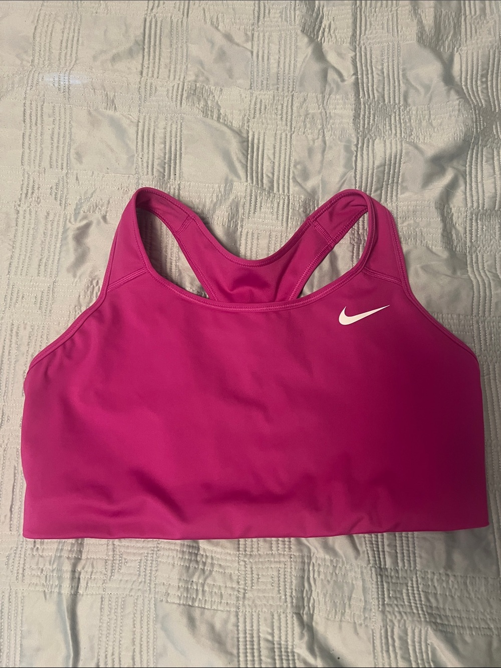 Nike Racerback Sports Bra in Bright Magenta Size 1X‎